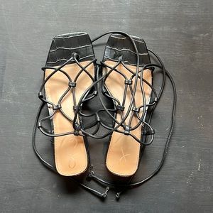 Sam Edelman Daffy Gladiator Lace Up Sandal - Size 7 / EU 37